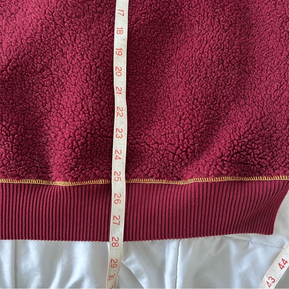 JW ANDERSON Wine Red Textured Sweater deep pile fleece Uniqlo - Picture 5 of 6